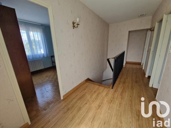 Immeuble à vendre 240 m² Saint-Jean-de-la-Ruelle