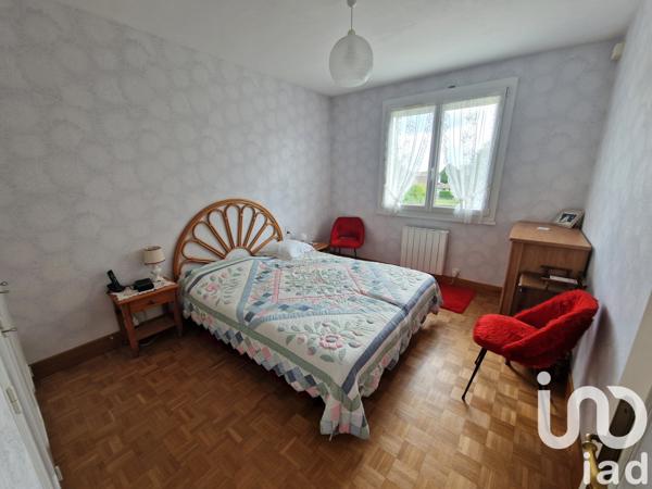 Immeuble à vendre 240 m² Saint-Jean-de-la-Ruelle