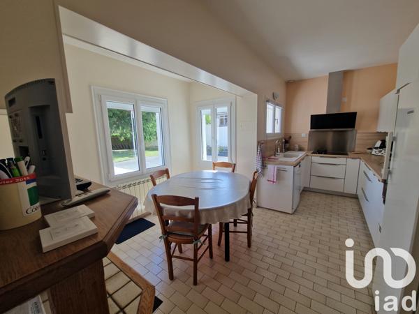 Immeuble à vendre 240 m² Saint-Jean-de-la-Ruelle