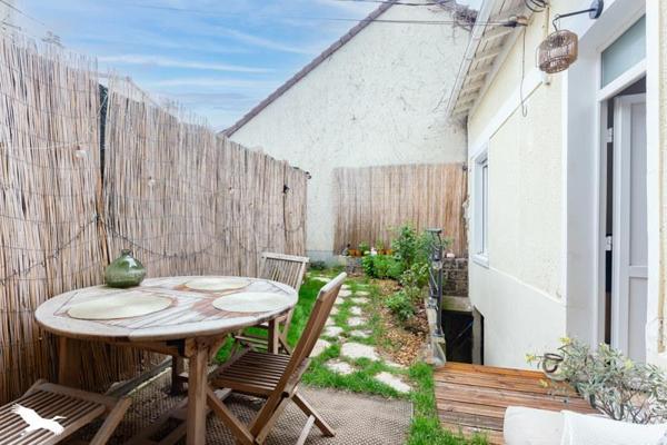 Maison à vendre |  Colombes |  2 pièces | 28 m²