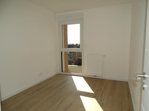 Appartement à FOUGERES, 35300 - 4 pièces 85m²