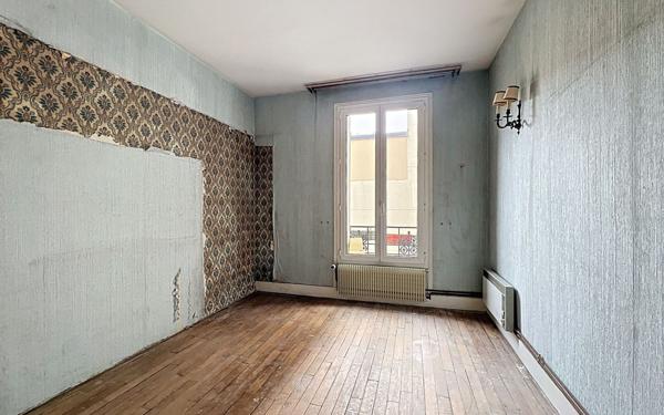 Appartement à vendre    2 pièces • 37,76 m2 Suresnes