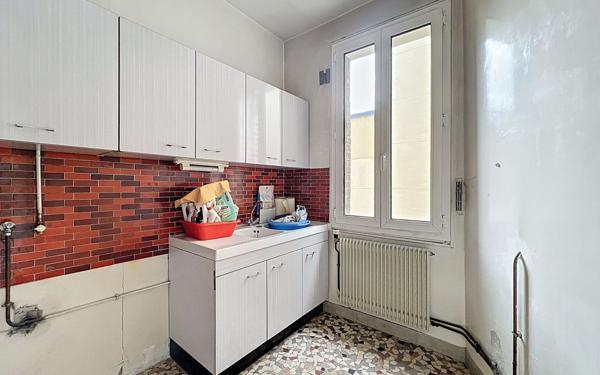 Appartement à vendre    2 pièces • 37,76 m2 Suresnes