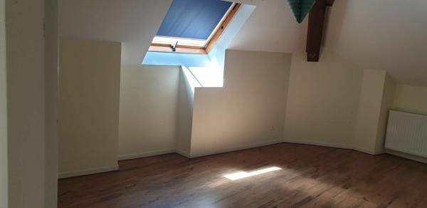 Appartement à louer  4 pièces • 104 m2 Pontcharra