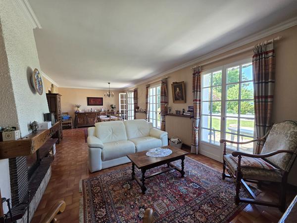 Maison Savouges 5 pièce(s) 130 m2