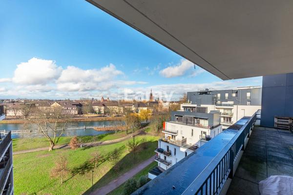 Superbe t4 avec 2 pk et cave