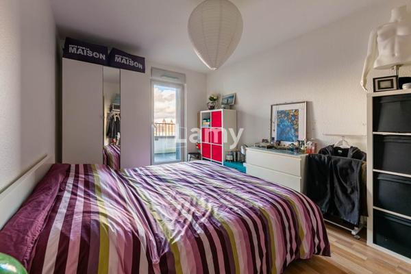 Superbe t4 avec 2 pk et cave