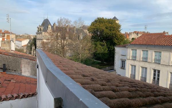 Appartement à louer    2 pièces •  La Rochelle