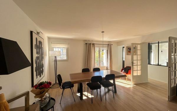 Appartement à vendre    3 pièces • 93,21 m2 Sète