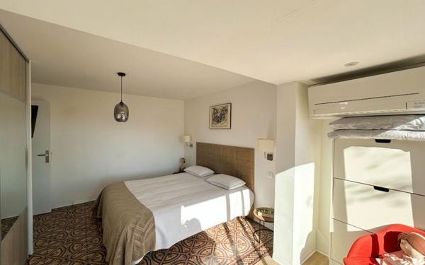 Appartement à vendre    3 pièces • 93,21 m2 Sète