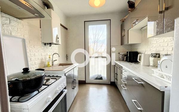 Appartement à vendre    3 pièces • 61,28 m2 Noyon