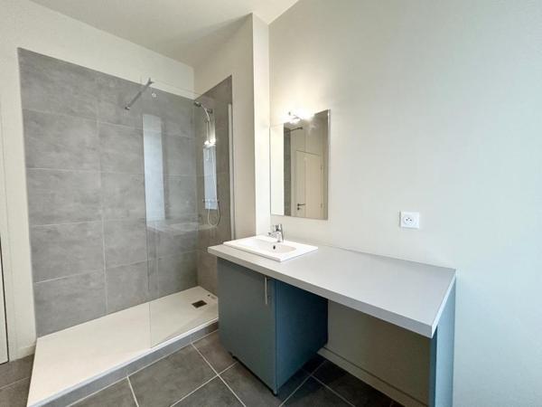 Location Studio 56.24 m² - Agen 47000