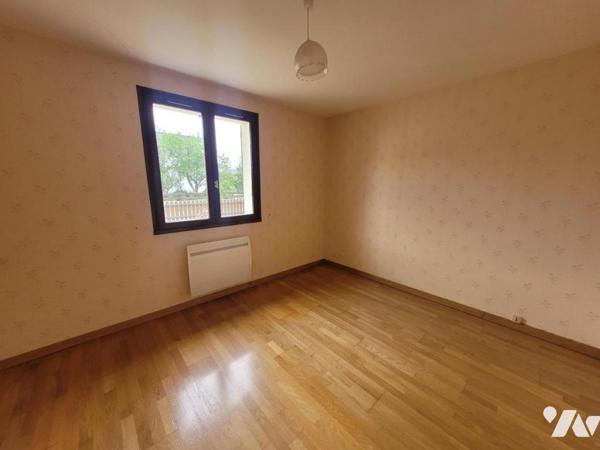 EXCLUSIVITE NOTAIRES-SABLE SUR SARTHE-Pavillon de plain-pied de type 3-réf:VDL2200