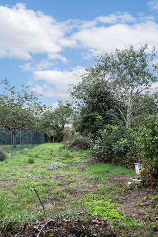 Maison ancienne avec dépendances au bord de Tardoire