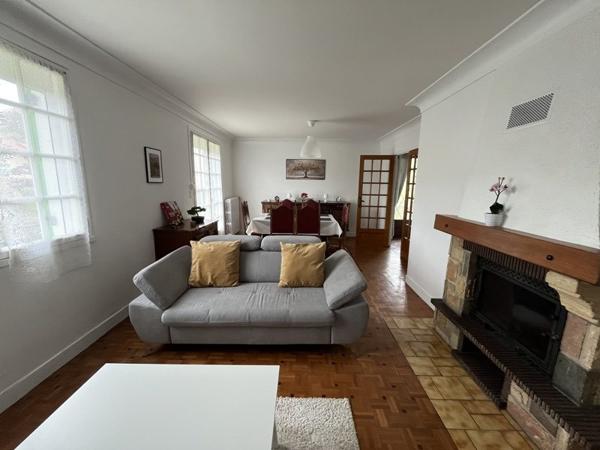 Maison à louer |  Les Cars |  4 pièces | 90 m²