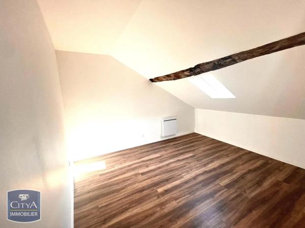 Appartement à louer 3 pièces 113.4m² Chinon (37500)