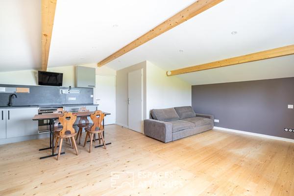 Villa avec vue panoramique et dépendance équestre