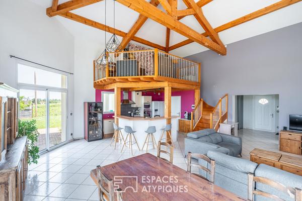 Villa avec vue panoramique et dépendance équestre