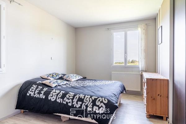 Villa avec vue panoramique et dépendance équestre