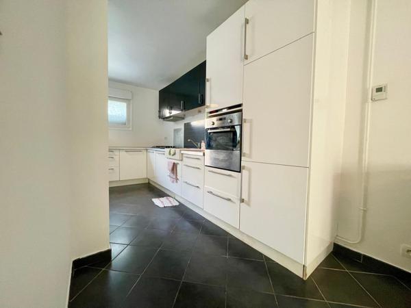 Faches-Thumesnil (59155) Faches-Thumesnil – maison récente T4 88 m², proches commodités