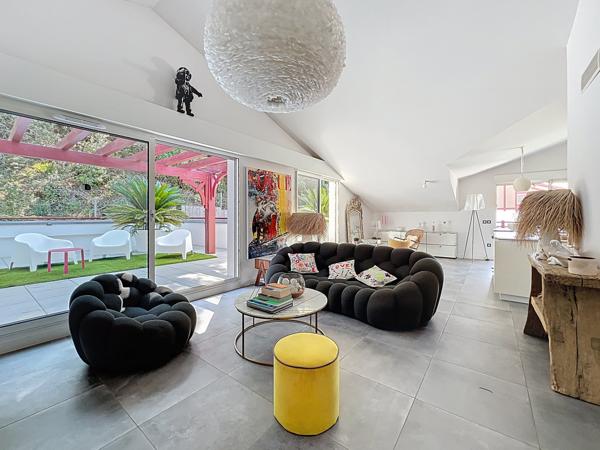 Appartement 3 pièces - 78 m² Bien prestige