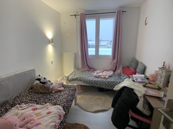 Appartement
                                                                                                                                                                                                                                                                                                                        3 pièce(s)                                                                                                                                                                                                          2 chambre(s)                                                                                                                                                                                                          48.46  m²