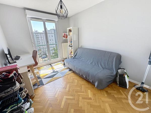 Appartement F3 à vendre  3 pièces - 67,37 m 2   LYON  - 69008