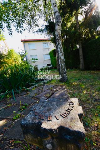 Maison de 76 m² à vendre à VILLIERS SUR MARNE (94350).