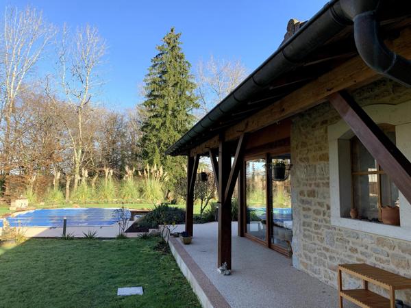 Magnifique ferme Bressane avec étang