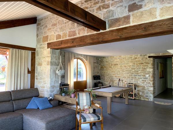 Magnifique ferme Bressane avec étang