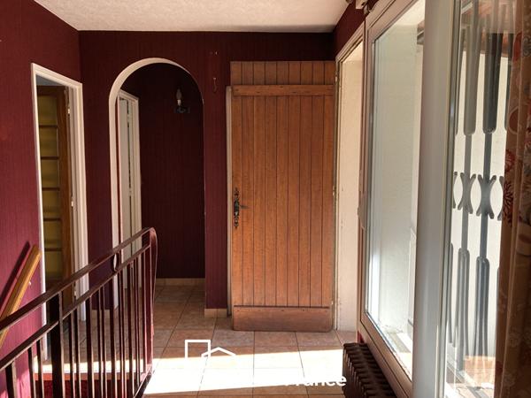 Maison Type 5 avec jardin et garage deux voitures