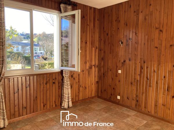 Maison Type 5 avec jardin et garage deux voitures