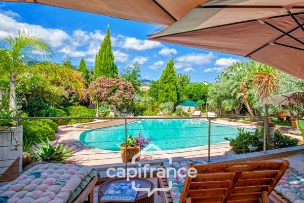 Dpt Corse (20), à vendre VENZOLASCA maison P9 de 265m2 avec piscine