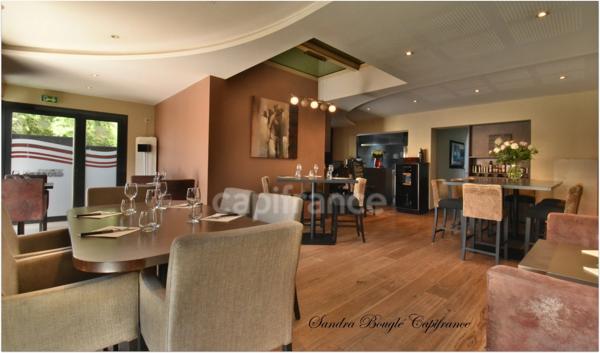 Fonds de commerce et mur commerciaux, à vendre LA GUERCHE DE BRETAGNE (35)