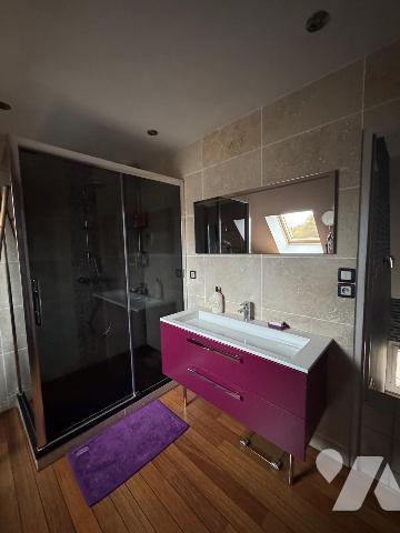 L'Etude de Maître Céline YVER-FOURQUEMIN, Notaire à ARGENTAN (Orne), vous propose :