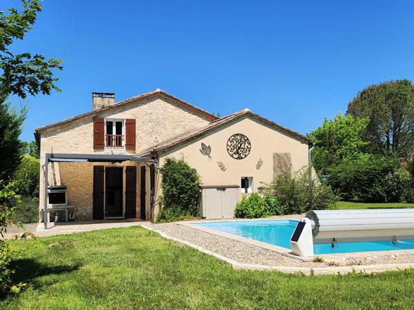 Belle Maison en Pierre - gîte et piscines - à vendre - 6 pièces - proche de VILLEREAL (47)