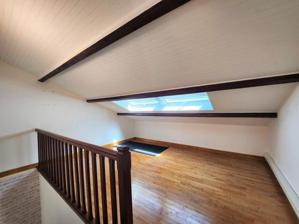 Belle Maison en Pierre - gîte et piscines - à vendre - 6 pièces - proche de VILLEREAL (47)