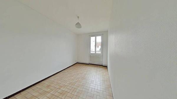 Appartement 2 pièces                                        - 42100 Saint-Étienne Réf : 12036
