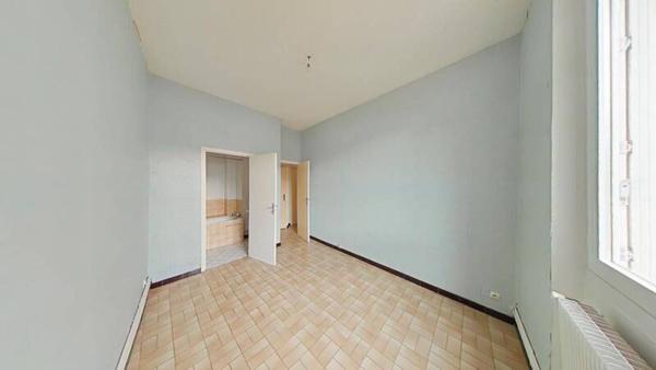 Appartement 2 pièces                                        - 42100 Saint-Étienne Réf : 12036
