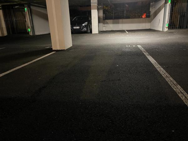 34300 AGDE PROCHE DE TOUS LESCOMMERCES 2 PIECES ETAT NEUF