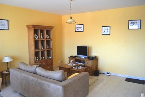 Appartement T3 LES SABLES A LOUER A L ANNEE