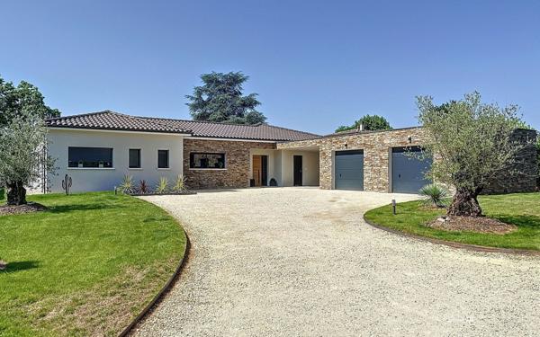 Maison à vendre    5 pièces •  Bergerac