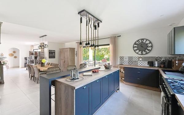 Maison à vendre    5 pièces •  Bergerac