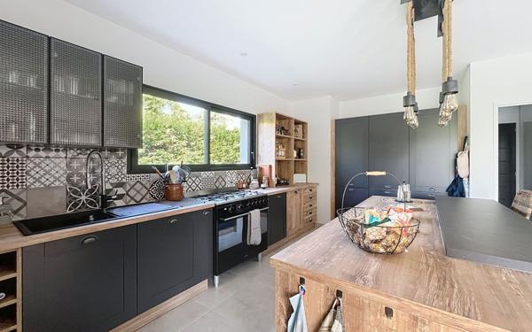 Maison à vendre    5 pièces •  Bergerac