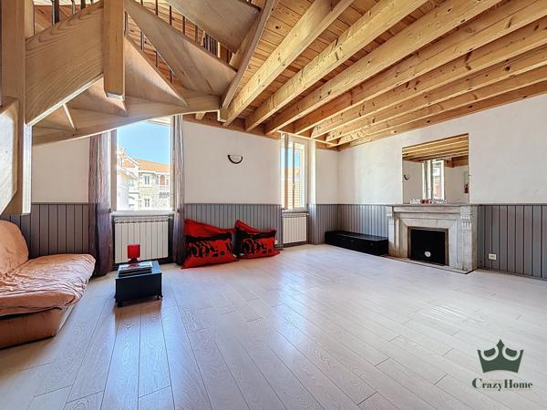 Appartement
                                                                                                                                                                                                                                                                                                                        2 pièce(s)                                                                                                                                                                                                          1 chambre(s)                                                                                                                                                                                                          57  m²