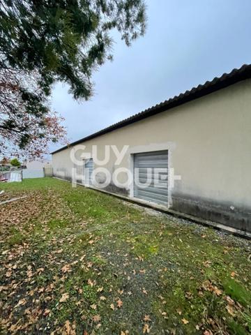 Local commercial 23m² - Ste Eulalie En Born