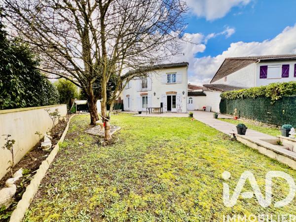 Maison à vendre 6 pièces 117 m² Saint-Brice-sous-Forêt