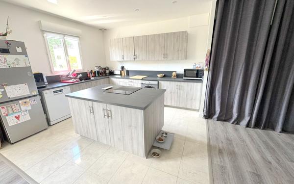 Appartement à vendre    4 pièces • 84,52 m2 Villeparisis