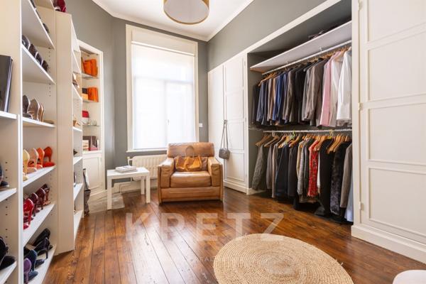 DEMEURE BOURGEOISE AU COEUR DE LA VILLE