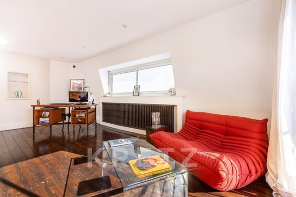 DEMEURE BOURGEOISE AU COEUR DE LA VILLE